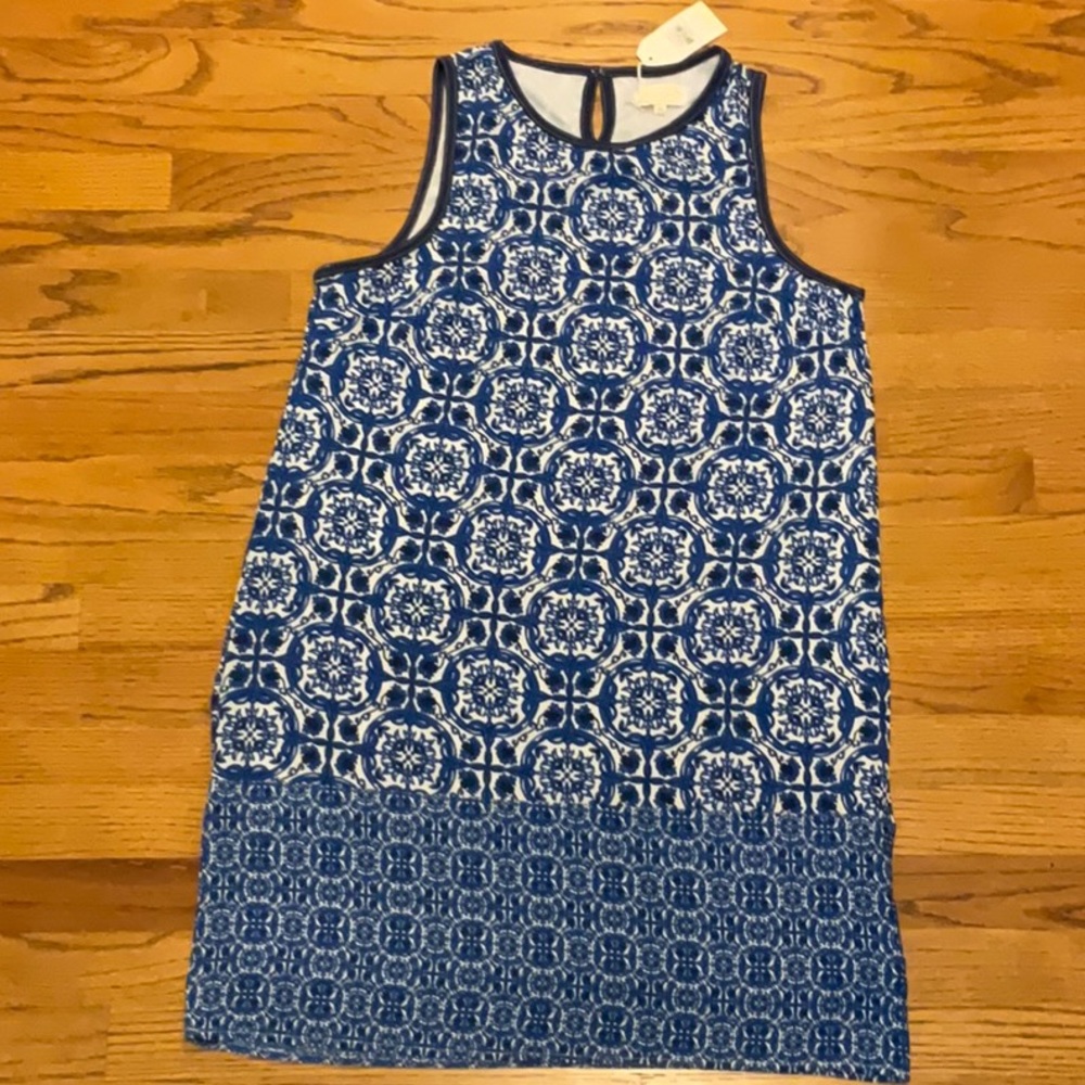 Mud Pie size M new with tag Rosie Shift Dress, blue & white, sleeveless, lined.